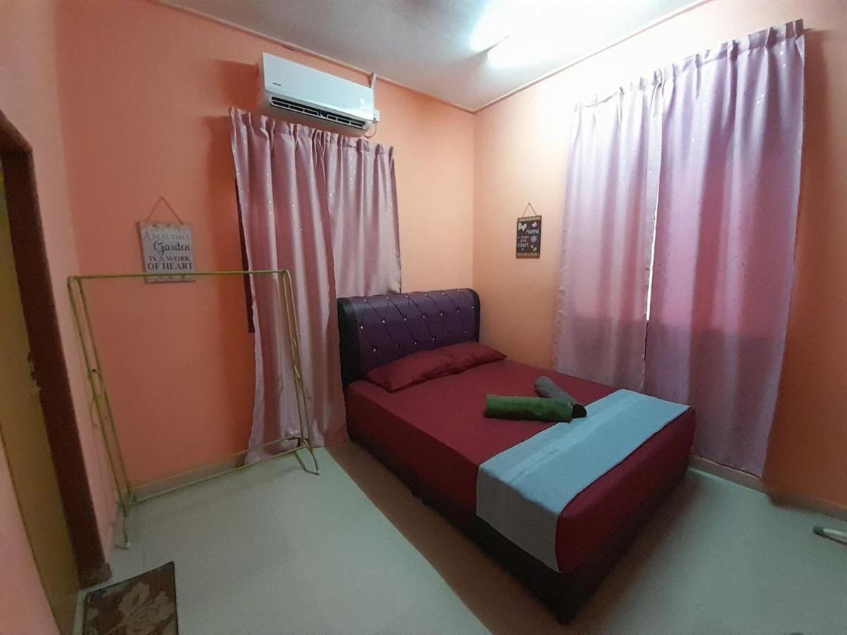 Guesthouse Mokteh Kuala Terengganu Ngoại thất bức ảnh